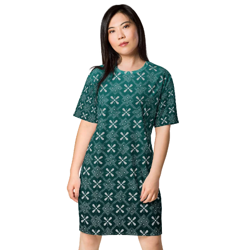 T-shirt dress