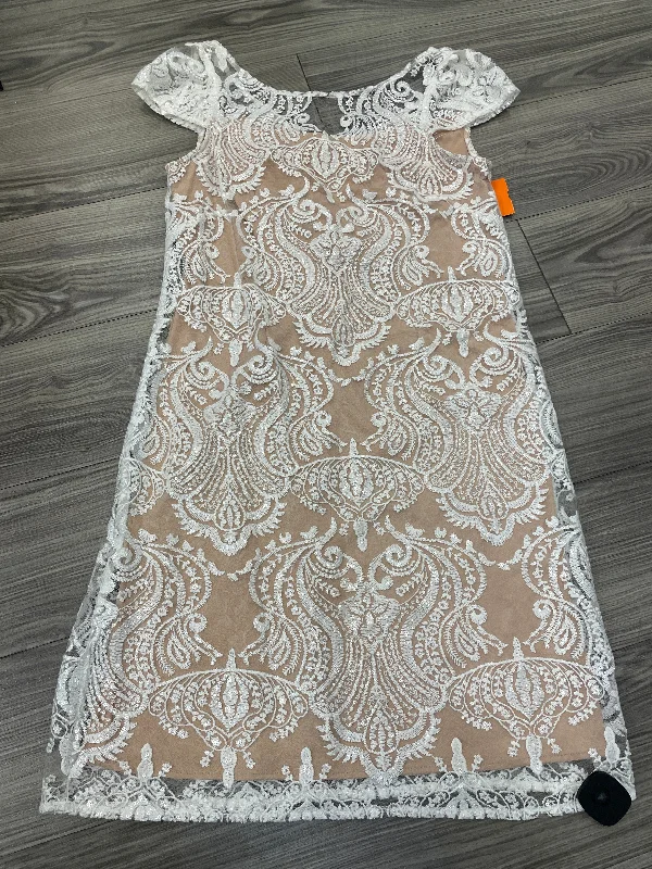 Dress Casual Short By Roz And Ali  Size: 10