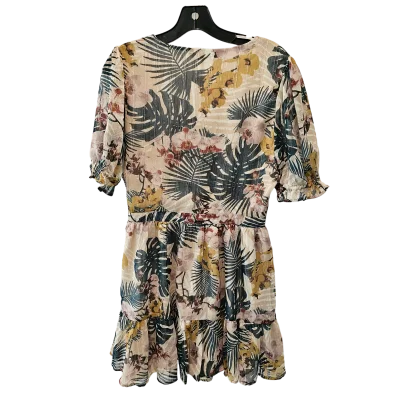Dress Casual Short By WALTER BAKER Size: 10