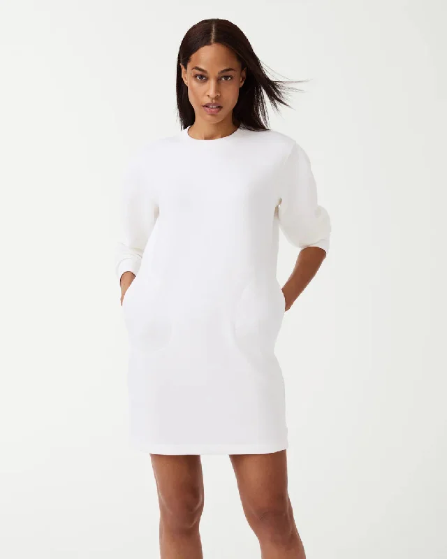 SPANX - AIRESSENTIALS CREW NECK DRESS