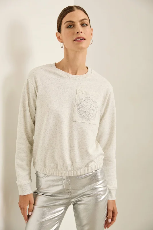 Sweatshirt with embroidered po