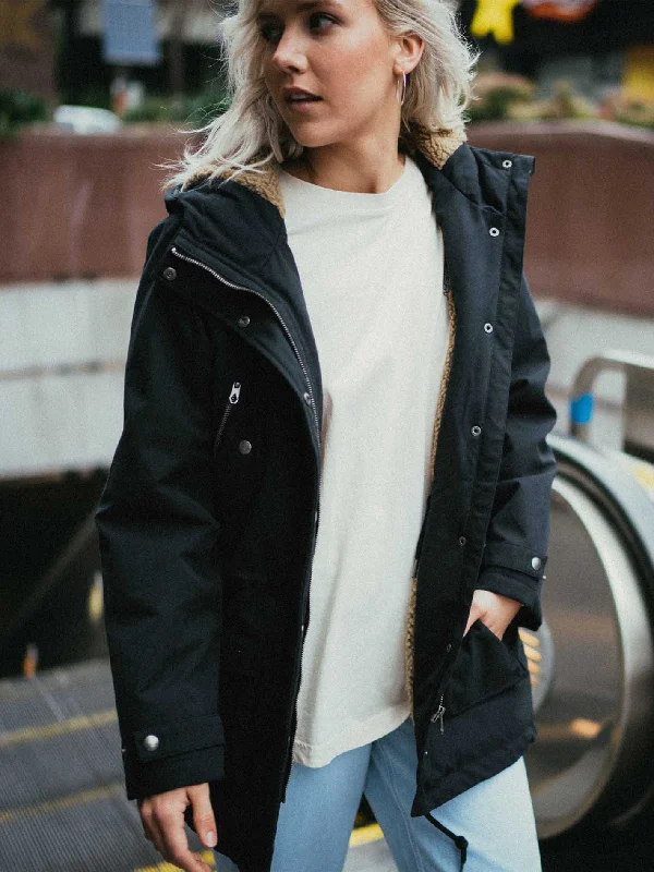 Walk On By 5K Parka Jacket - Black Welt Pockets Slit Pockets Flap Pockets